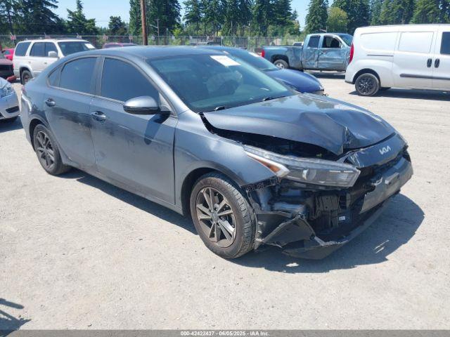  Salvage Kia Forte