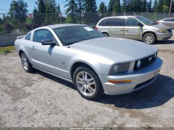  Salvage Ford Mustang