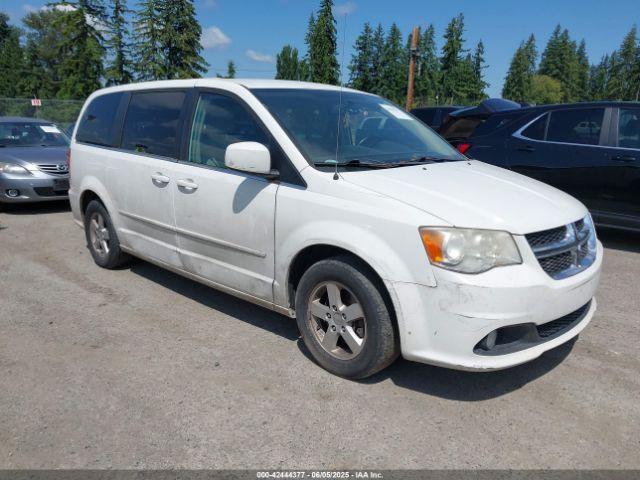  Salvage Dodge Grand Caravan