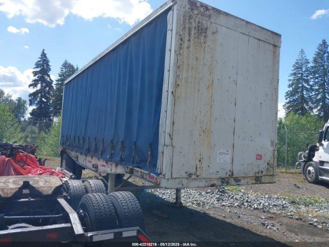  Salvage Trailer Fruehauf