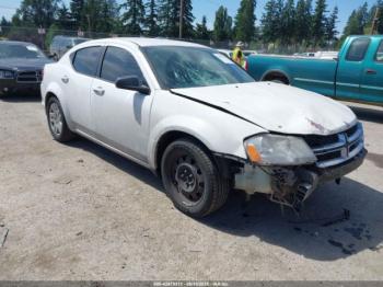 Salvage Dodge Avenger