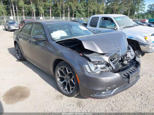 Salvage Chrysler 300