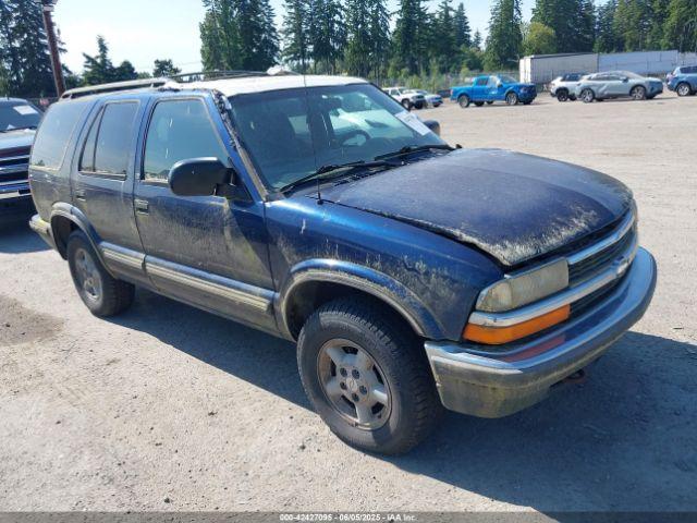  Salvage Chevrolet Blazer