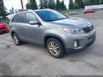  Salvage Kia Sorento