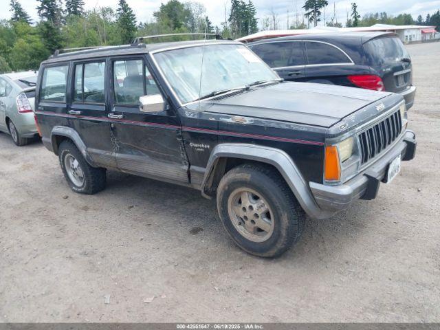  Salvage Jeep Cherokee