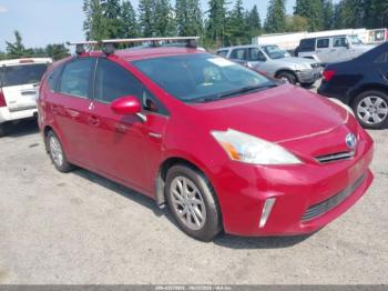  Salvage Toyota Prius v