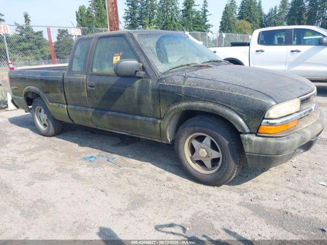  Salvage Chevrolet S-10