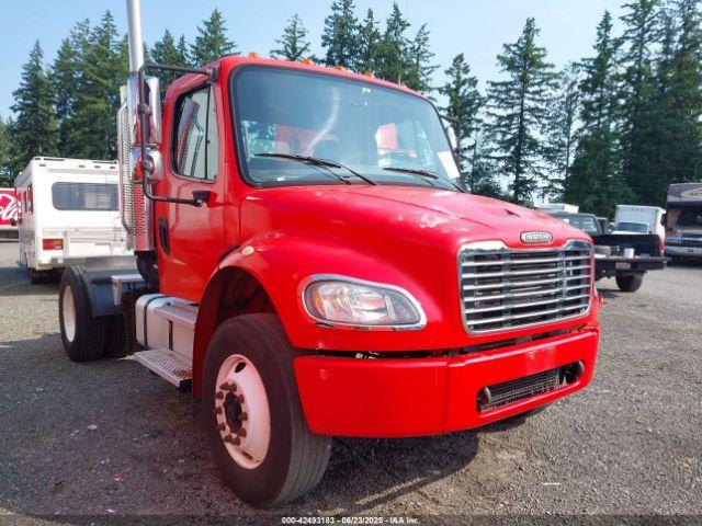  Salvage Freightliner M2