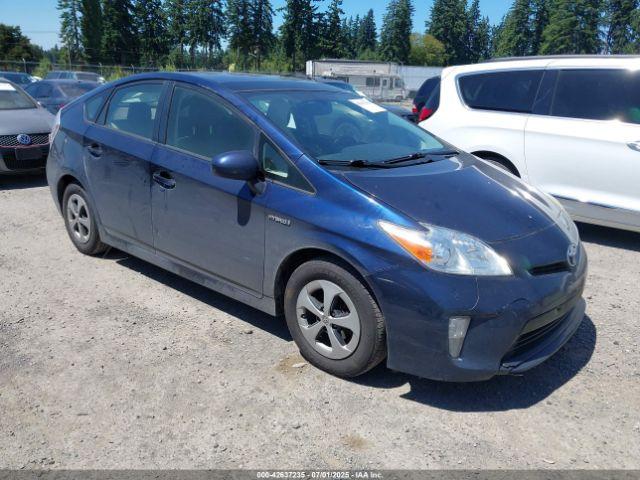  Salvage Toyota Prius