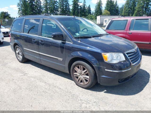  Salvage Chrysler Town & Country
