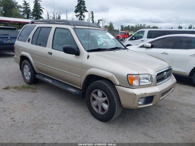  Salvage Nissan Pathfinder