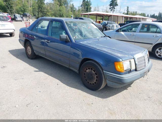  Salvage Mercedes-Benz 300