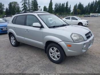  Salvage Hyundai TUCSON