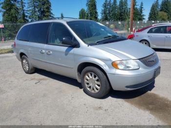  Salvage Chrysler Town & Country