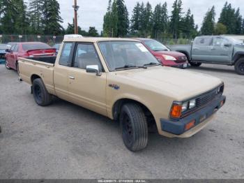  Salvage Datsun 720