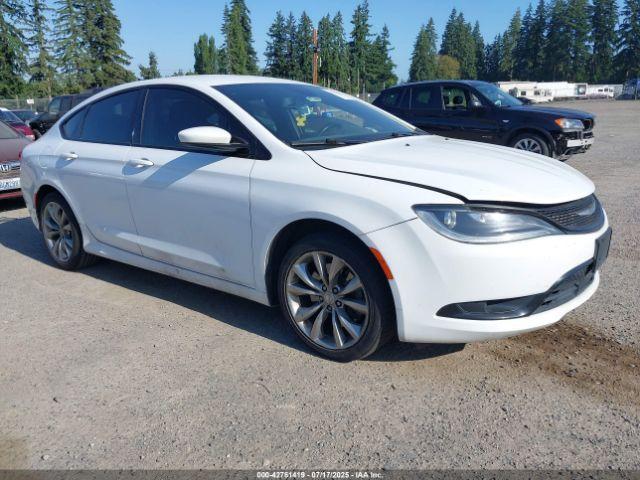  Salvage Chrysler 200