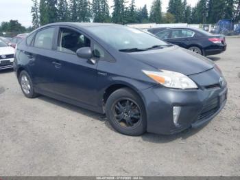  Salvage Toyota Prius