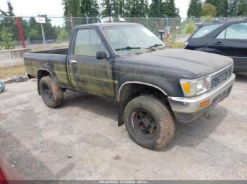  Salvage Toyota Pickup