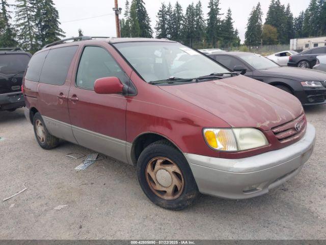  Salvage Toyota Sienna