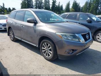  Salvage Nissan Pathfinder