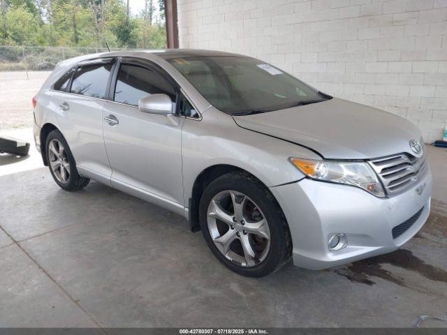  Salvage Toyota Venza