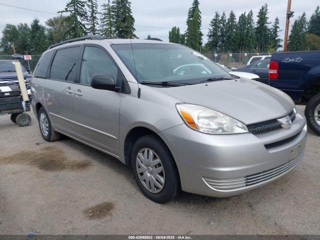 Salvage Toyota Sienna