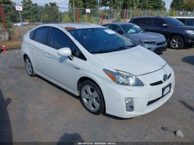  Salvage Toyota Prius