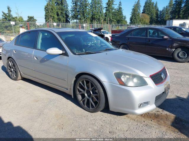  Salvage Nissan Altima