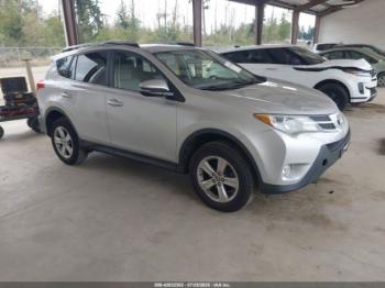  Salvage Toyota RAV4