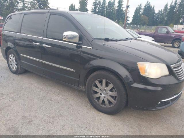 Salvage Chrysler Town & Country