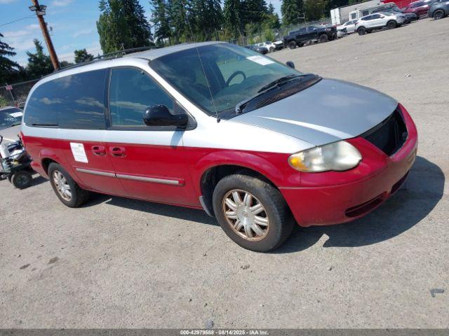  Salvage Chrysler Town & Country