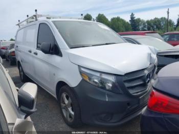  Salvage Mercedes-Benz Metris