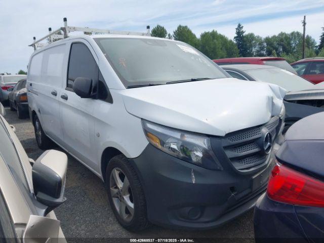  Salvage Mercedes-Benz Metris