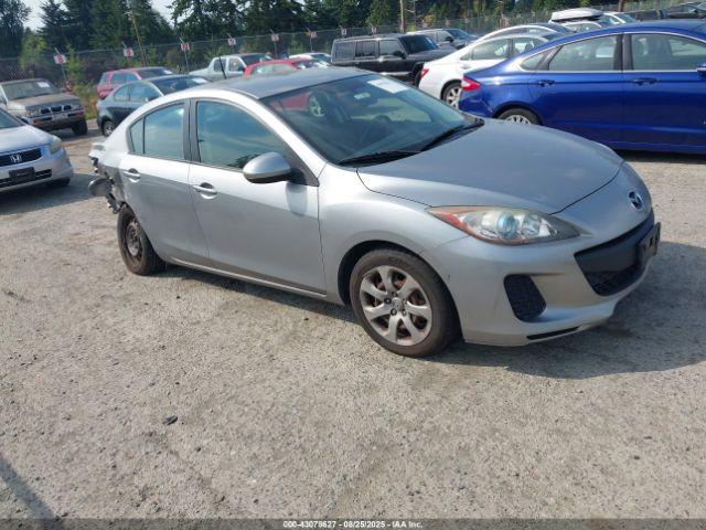  Salvage Mazda Mazda3