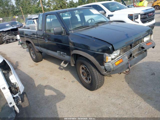 Salvage Nissan D21