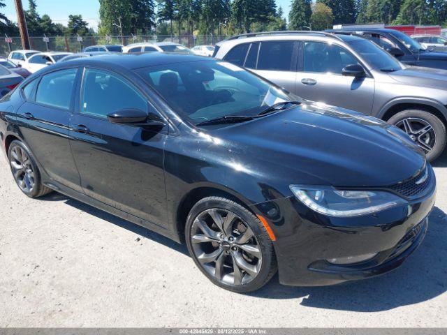  Salvage Chrysler 200