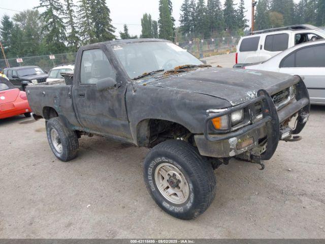  Salvage Toyota Pickup
