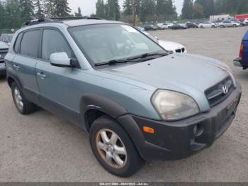  Salvage Hyundai TUCSON