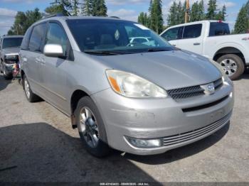  Salvage Toyota Sienna