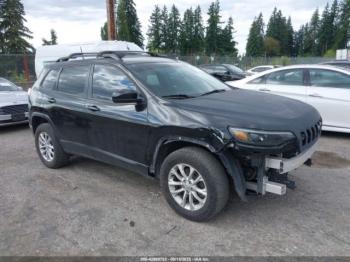  Salvage Jeep Cherokee