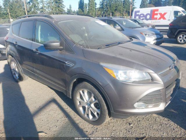  Salvage Ford Escape