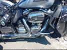 Harley-Davidson Flhtcutg Image 11