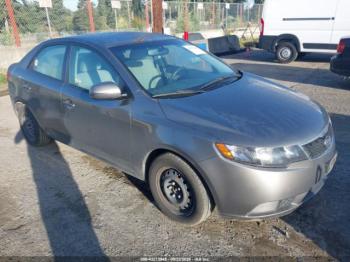  Salvage Kia Forte