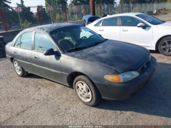  Salvage Ford Escort