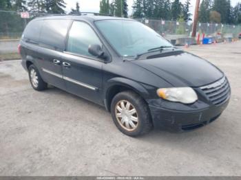  Salvage Chrysler Town & Country