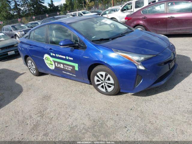  Salvage Toyota Prius
