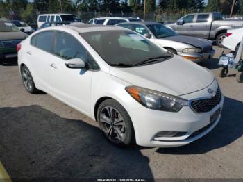  Salvage Kia Forte
