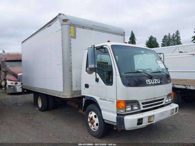  Salvage Isuzu Npr