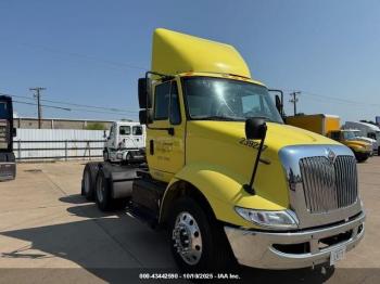  Salvage International 8000