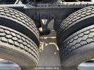 International 8000 8600 Image 3